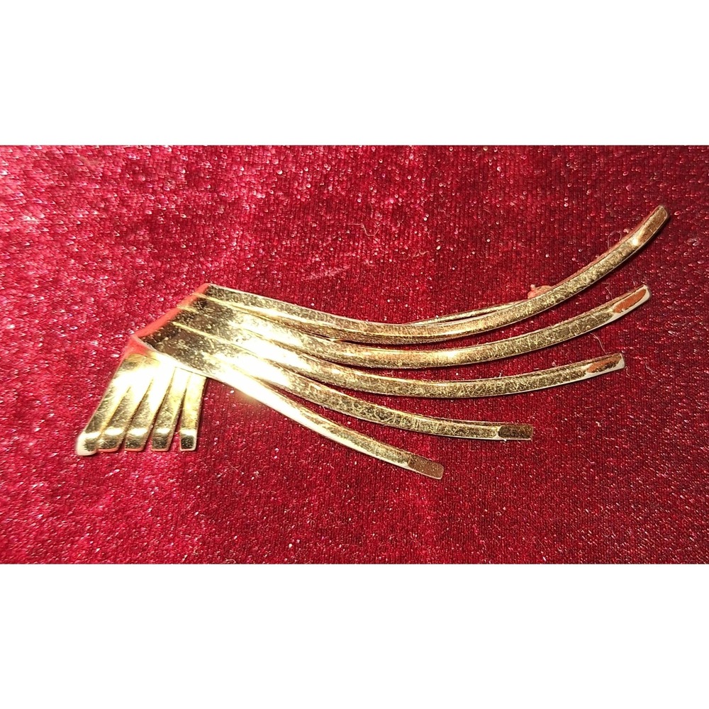 Vintage Large 3.75" Mid Century Modern Gold Toned Sweeping Winged show Brooch - Picture 3 of 11